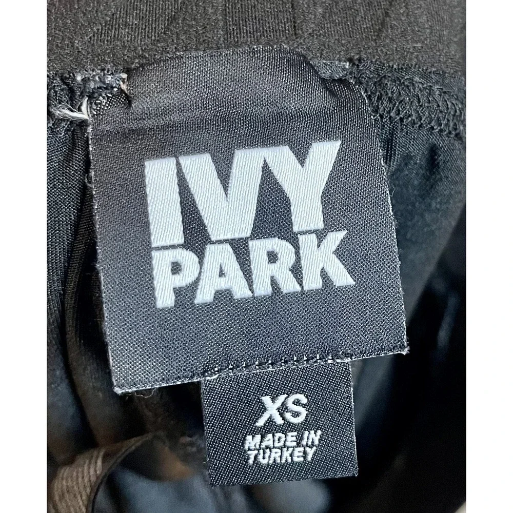 Ivy Park XS‎ Athletic Shorts Black Floral Print Mesh Gym Activewear